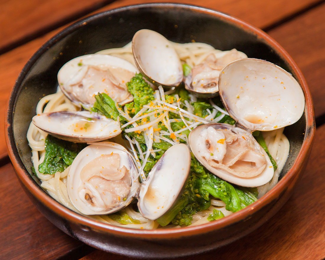 菜の花とハマグリのスパゲティ（和風ソース）